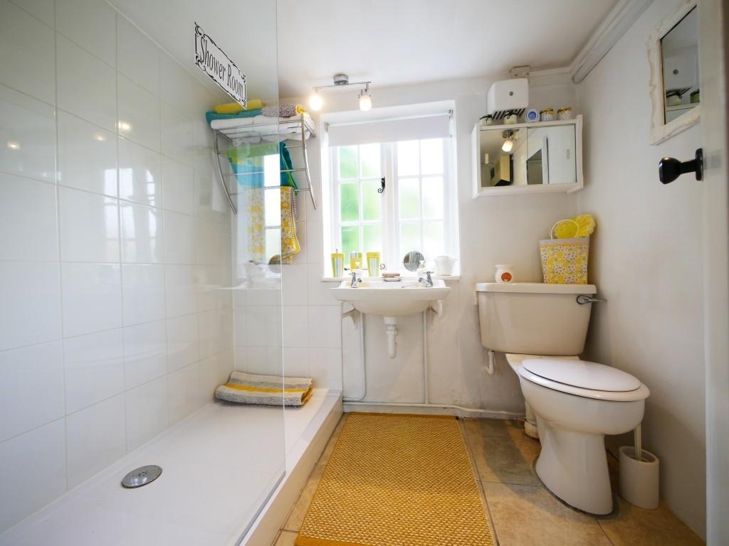 Shower room1
