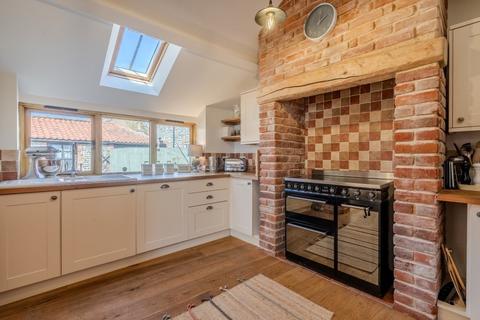 undefined, Aylmerton, Norwich