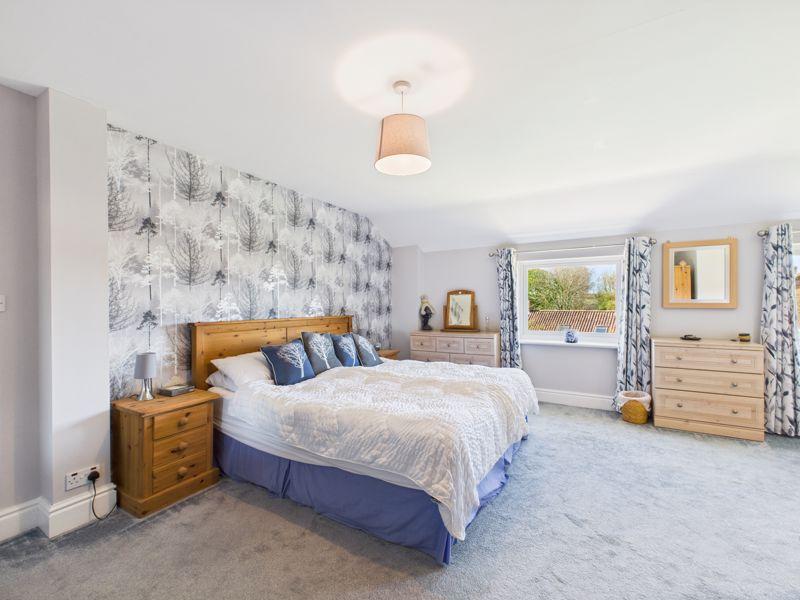 Master Bedrooom
