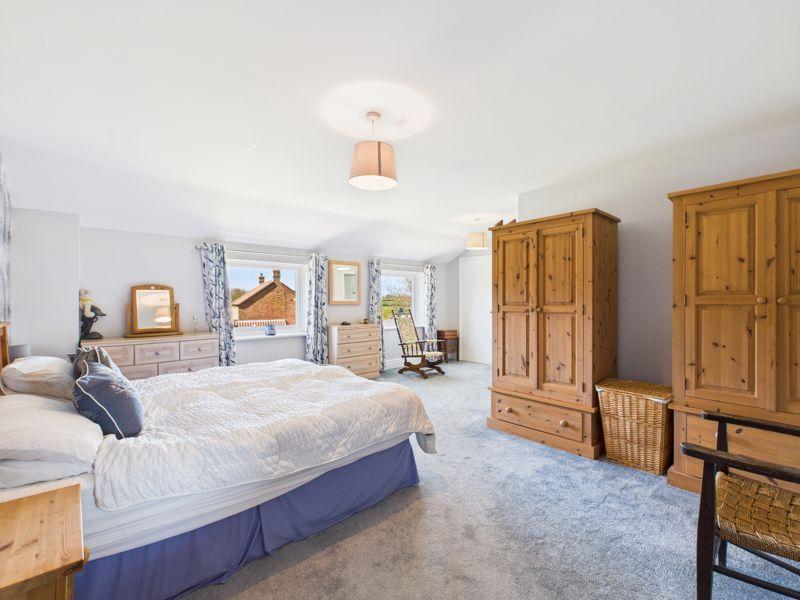 Master Bedrooom
