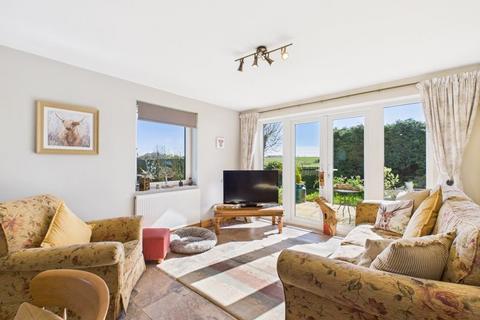 4 bedroom detached house for sale, The Cottage, Gayton Le Wold, Louth
