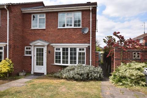 3 bedroom semi-detached house to rent, Bembridge Court, Nottingham