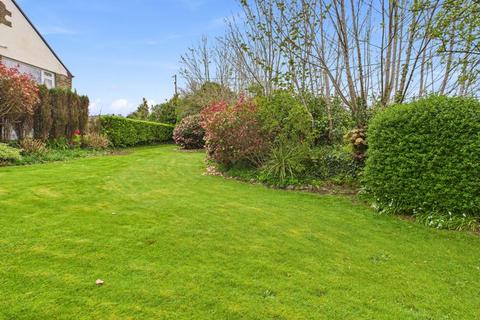 3 bedroom detached bungalow for sale, Merritts Hill, Illogan - Individually sited detached bungalow, chain free sale