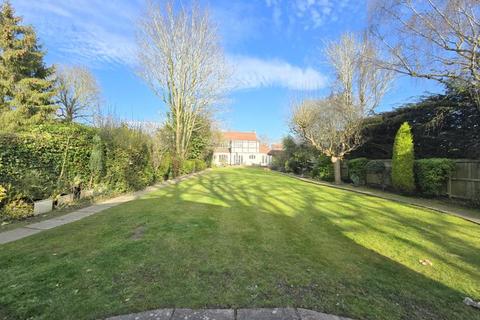 undefined, Bellfield Avenue, Harrow Weald