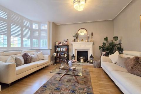 undefined, Bellfield Avenue, Harrow Weald