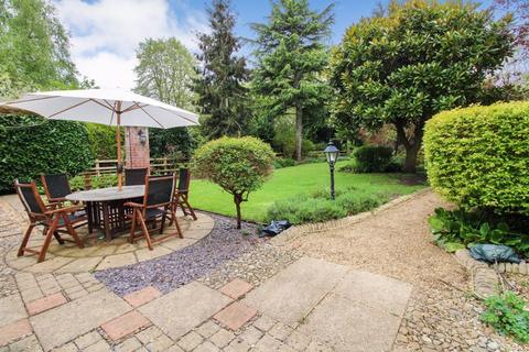 5 bedroom detached house for sale, The Green, Sandy SG19