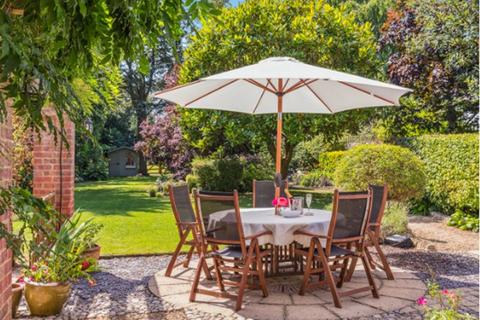 5 bedroom detached house for sale, The Green, Sandy SG19