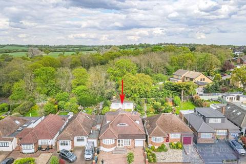 5 bedroom detached house for sale, Dacre Gardens, Chigwell IG7
