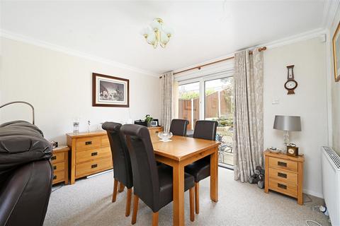 126 Lingfoot Crescent, Sheffield, S8 8DB