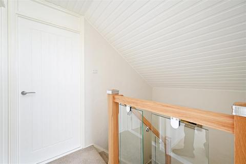 126 Lingfoot Crescent, Sheffield, S8 8DB