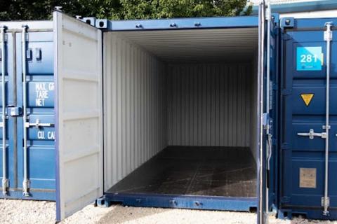 Garage to rent, River Road, Barking IG11
