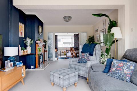 15 Mayfair, Stourbridge, DY9 0XE