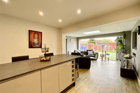 14 Coalbrook Road, Sheffield, S13 9XU
