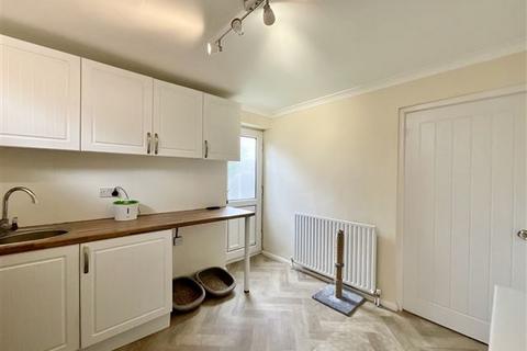 14 Coalbrook Road, Sheffield, S13 9XU