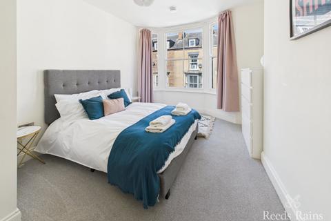 5 bedroom terraced house for sale, Eastborough, North Yorkshire YO11