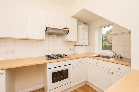 2 bedroom terraced house to rent, Beech Court, York YO24