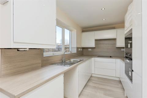 4 bedroom terraced house for sale, Caling Croft, Longfield DA3