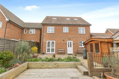 5 bedroom detached house for sale, Ightham Close, Kent DA3