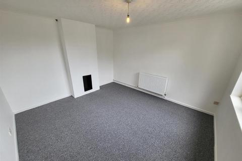 4 bedroom terraced house to rent, Novers Crescent, Bristol BS4