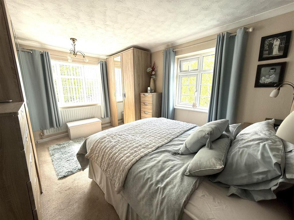 138 wols bed 2.jpeg