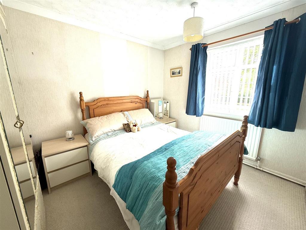 138 wols bed 5.jpeg