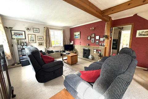 4 bedroom detached house for sale, Wolseley Road, Rugeley