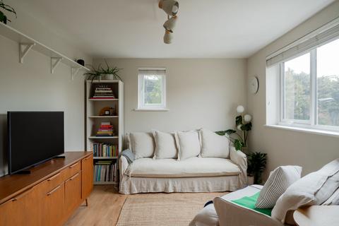 1 bedroom flat for sale, Trinity Close, London E11