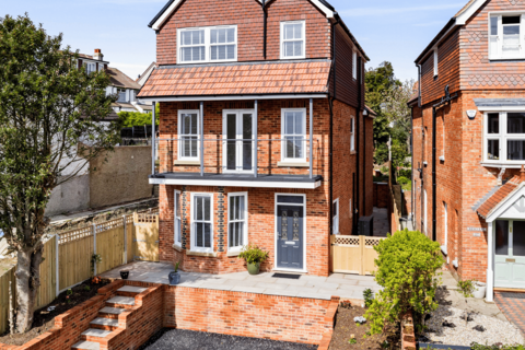 5 bedroom detached house for sale, Wear Bay Crescent , Folkestone, Kent, CT19