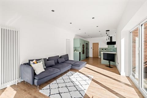5 bedroom detached house for sale, Wear Bay Crescent , Folkestone, Kent, CT19