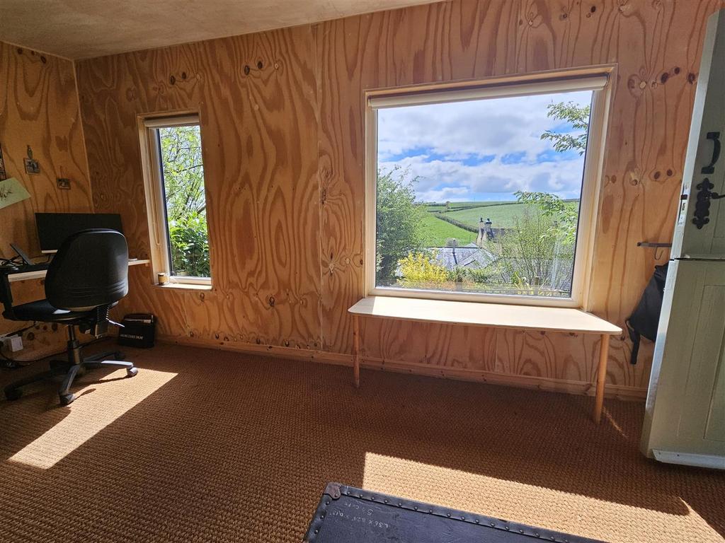 Studio Cabin (3).jpg