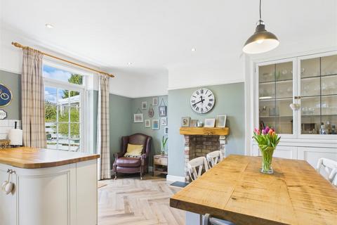 16 Park Grove, Norton, Malton, YO17 9ED
