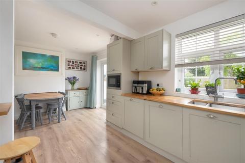 22 Baddlesmere Road, Whitstable, CT5 2LD