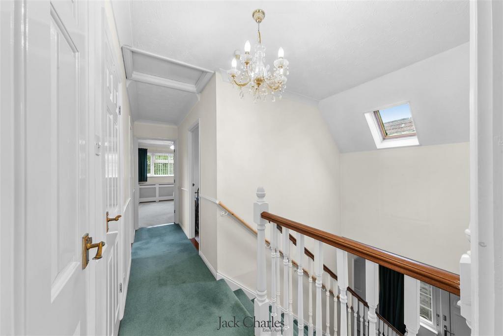 239 Hadlow Road  -21.jpg