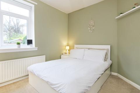 29/1 Loganlea Drive, Edinburgh, EH7 6LS