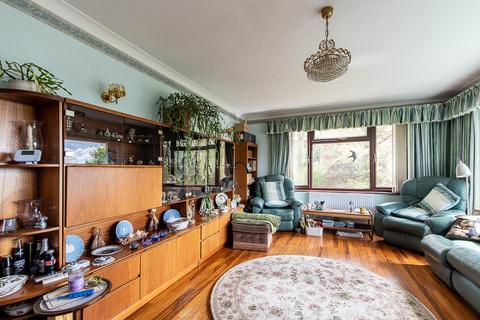 5 bedroom detached house for sale, Foxhill Road, Burton Joyce, Nottingham