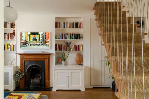 42 Thornhill Road, London, E10 5LL