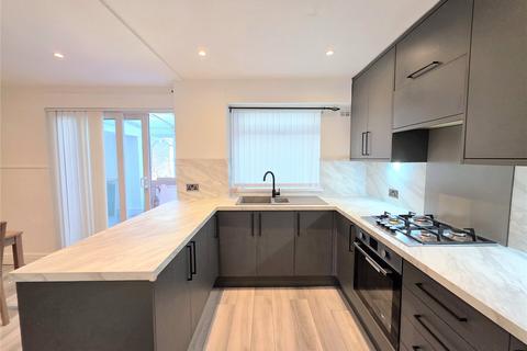 2 bedroom terraced house to rent, Lysander Road, Frankley, Rubery, Birmingham, B45