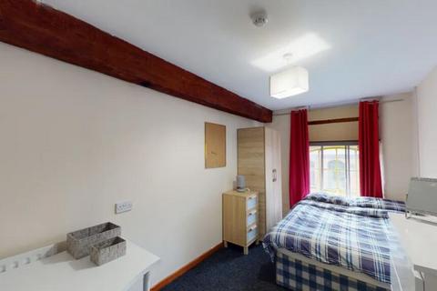 1 bedroom ground floor flat to rent, Russell Street, Nottingham NG7