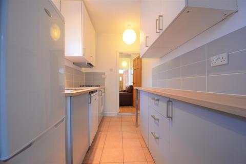 4 bedroom terraced house to rent, Westminster Road, Selly Oak, Birmingham B29