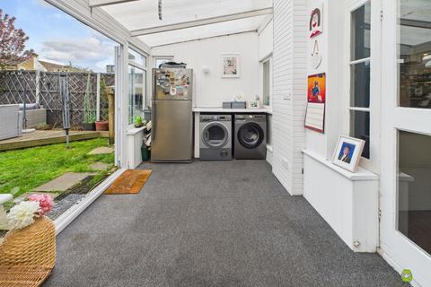 51 Ethronvi Road, Bexleyheath, DA7 4AU