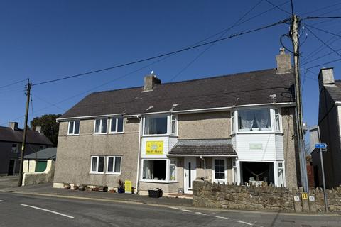 undefined, Penysarn, Amlwch, Anglesey, LL69