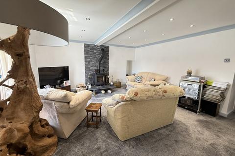 undefined, Penysarn, Amlwch, Anglesey, LL69