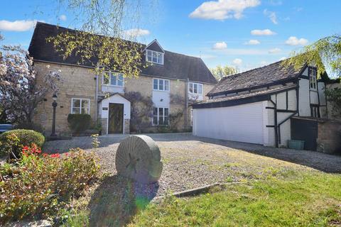 4 bedroom detached house for sale, Main Road, Bredon, Tewkesbury, Gloucestershire