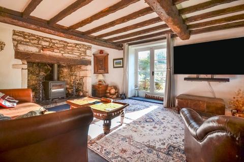 4 bedroom detached house for sale, Main Road, Bredon, Tewkesbury, Gloucestershire