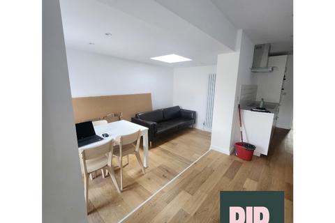 6 bedroom house to rent, Bath Road, Bristol BS4