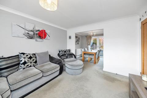 65 Bramley Avenue, Melbourn, Royston, SG8 6HG