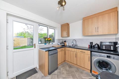 65 Bramley Avenue, Melbourn, Royston, SG8 6HG