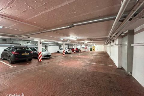 undefined, Kingsgate Centre, Dunfermline KY12
