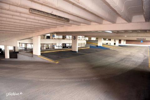 undefined, Lowgate, Hull HU1