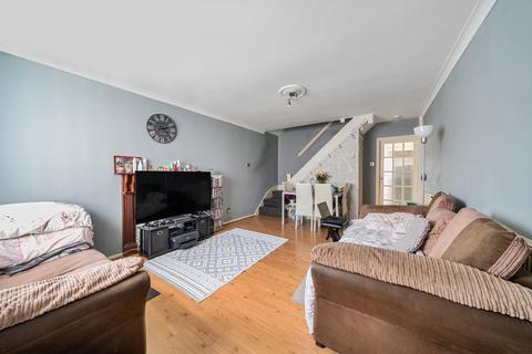 undefined, Savoy Avenue, Hayes, UB3